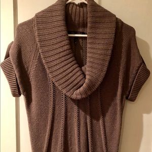 BCBG Women’s Short Sleeved Sweater